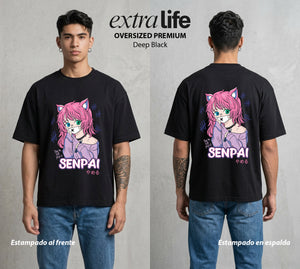 El Sempai Legendario | El Sempai del Bien #03949 - Playera Oversized Premium | Deep Black - Foto en modelo