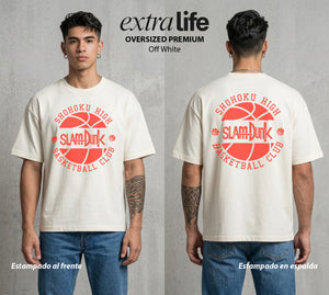 La Cancha del Destino | El Club del Bien #04038 - Playera Oversized Premium | Off White - Foto en modelo