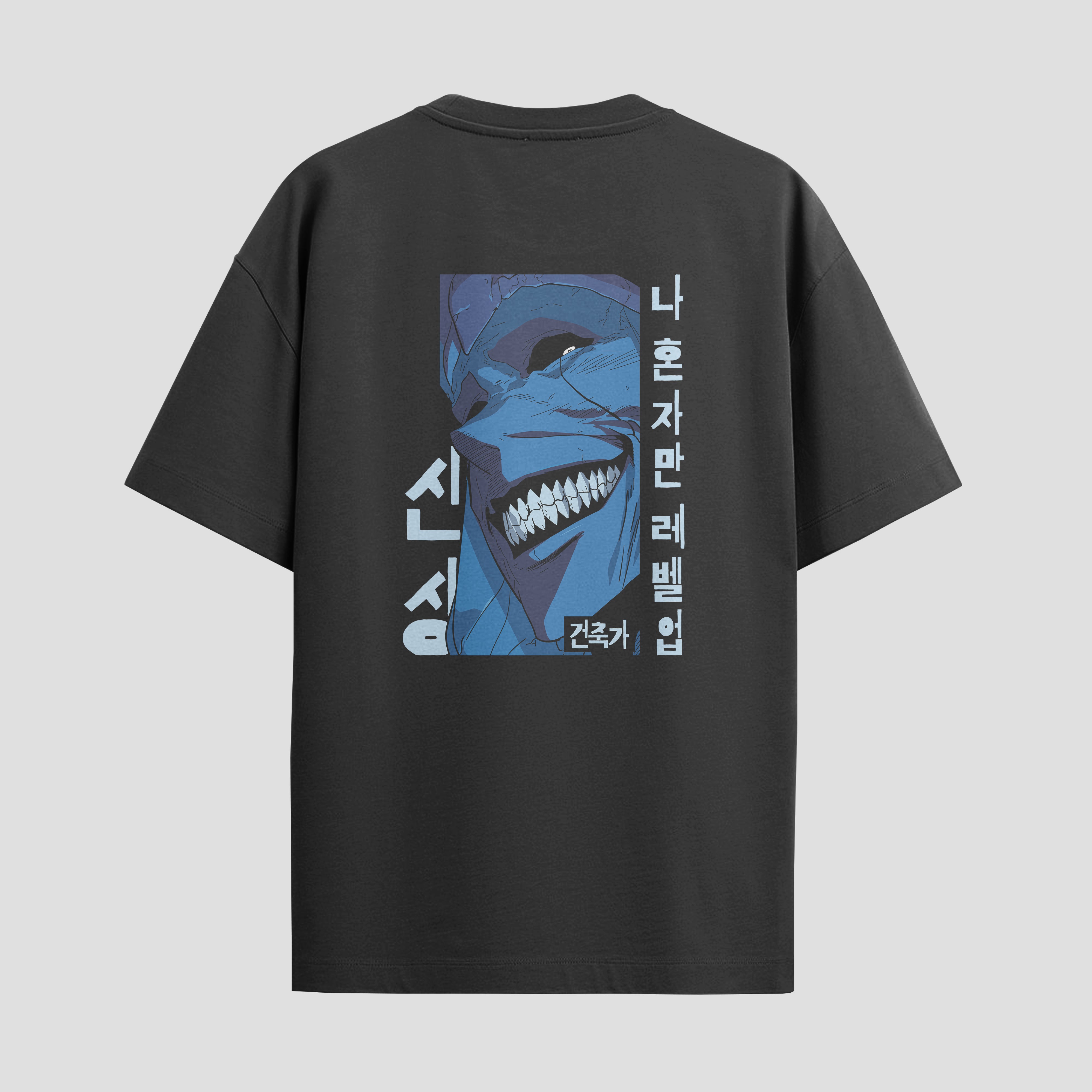 Playera urbana de anime y gaming ExtraLife MX, corte Standard Fit unisex ligero y transpirable en color Deep Black y Pure White, ropa de uso diario para gym y casual.