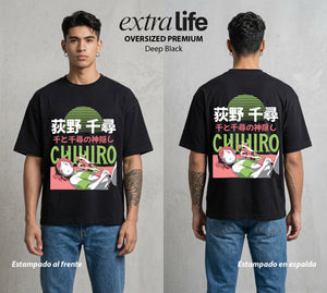 El Estudio del Viento | La Bañera del Espíritu #04106 - Playera Oversized Premium | Deep Black - Foto en modelo