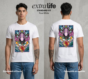 El Estudio del Viento | El Viaje del Bien #04111 - Playera Standard Fit | Pure White - Foto en modelo