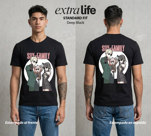Familia de Operativos | Los del Operativo #04153 - Playera Standard Fit | Deep Black - Foto en modelo