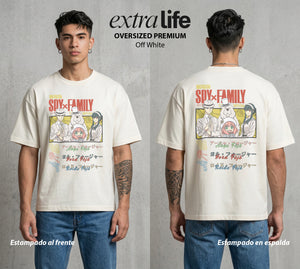 Familia de Operativos | Los del Operativo #04163 - Playera Oversized Premium | Off White - Foto en modelo