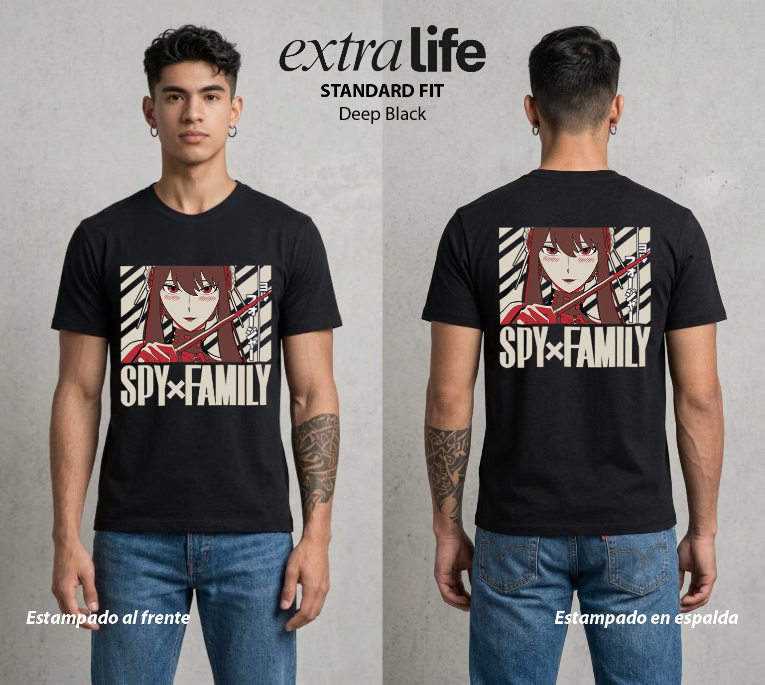 Familia de Operativos | La Asesina con Corazon #04187 - Playera Standard Fit | Deep Black - Foto en modelo