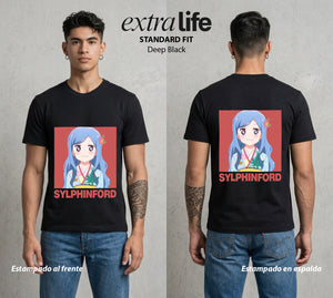 La Doble Vida | La Rival del Bien #04256 - Playera Standard Fit | Deep Black - Foto en modelo