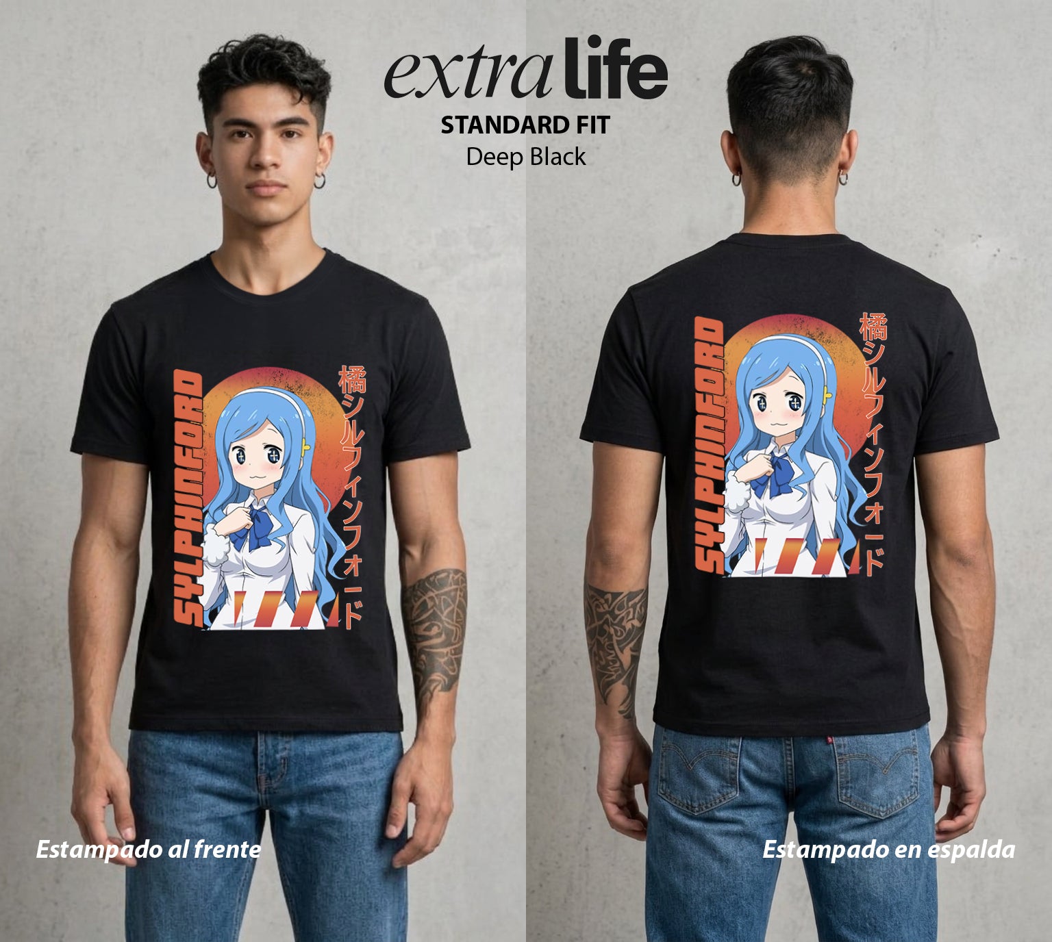 La Doble Vida | La Extranjera del Grupo #04259 - Playera Standard Fit | Deep Black - Foto en modelo
