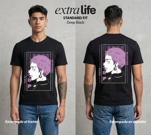 Pandillas del Tiempo | El Talentoso del Bien #04407 - Playera Standard Fit | Deep Black - Foto en modelo
