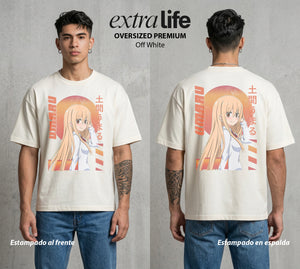 La Doble Vida | La Doble Personalidad #04442 - Playera Oversized Premium | Off White - Foto en modelo