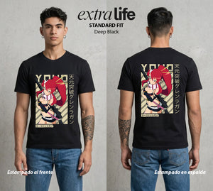 Mas Alla del Cielo | El Fuego del Destino #04469 - Playera Standard Fit | Deep Black - Foto en modelo