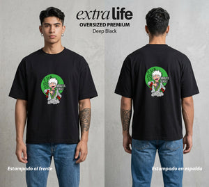 La Aldea Oculta | El Ermitano Sabio #04473 - Playera Oversized Premium | Deep Black - Foto en modelo