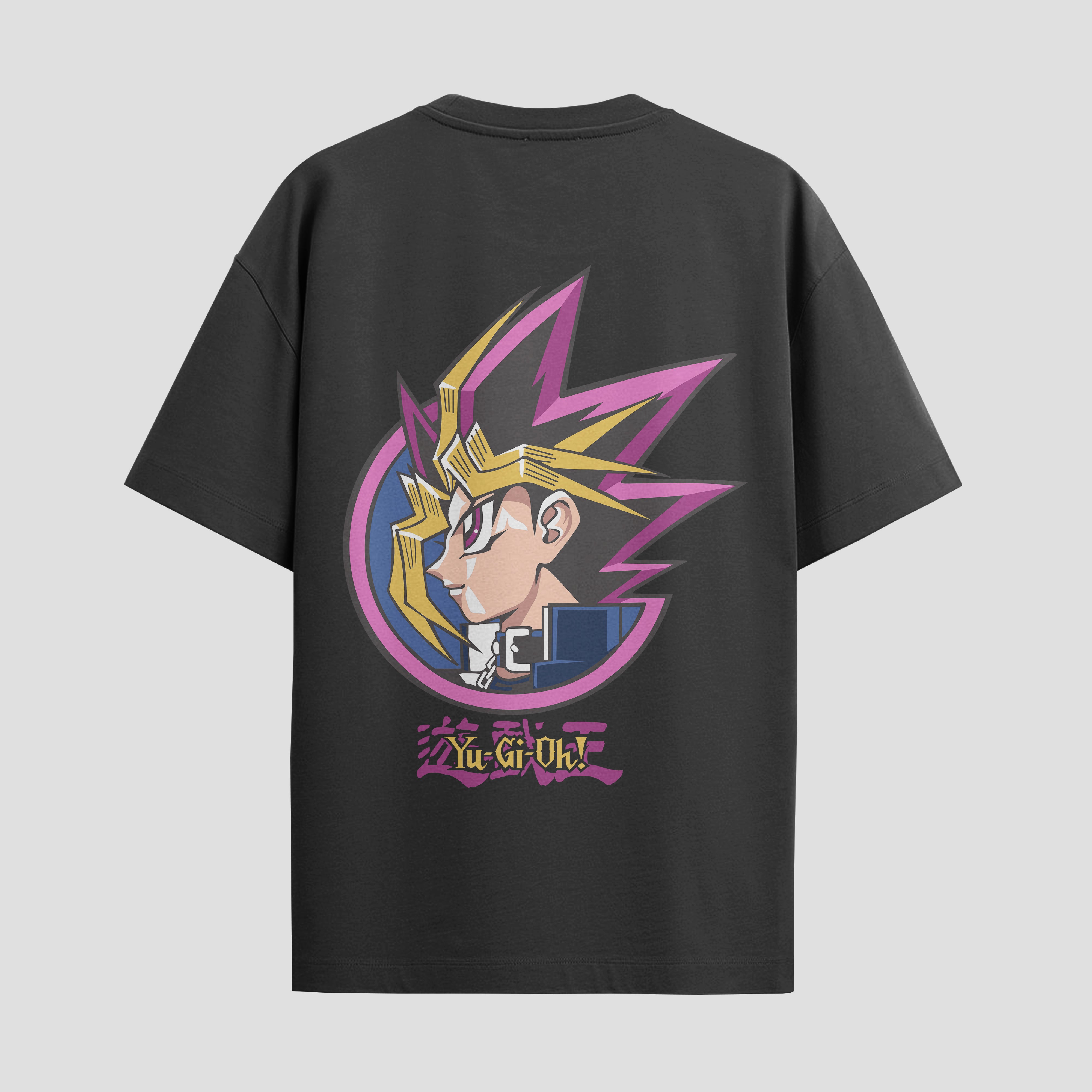 Playera urbana de anime y gaming ExtraLife MX, corte Standard Fit unisex ligero y transpirable en color Deep Black y Pure White, ropa de uso diario para gym y casual.