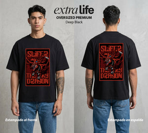 El Duelo del Destino | El Duelo del Faraon #04501 - Playera Oversized Premium | Deep Black - Foto en modelo