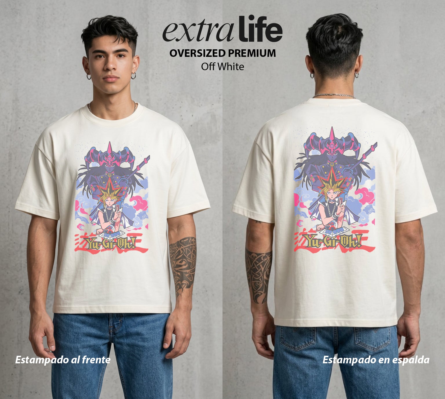 El Duelo del Destino | El Duelo del Faraon #04503 - Playera Oversized Premium | Off White - Foto en modelo