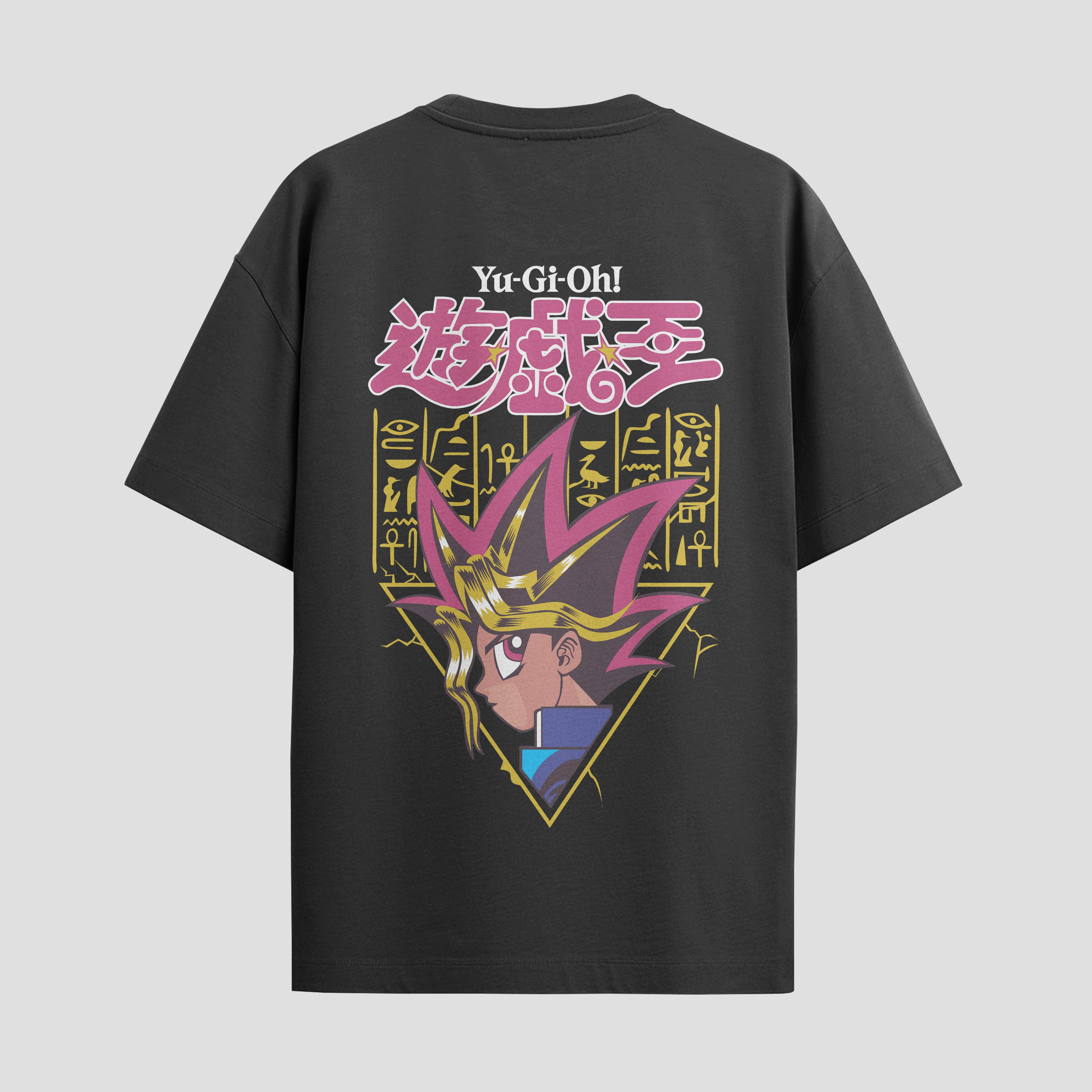Playera urbana de anime y gaming ExtraLife MX, corte Standard Fit unisex ligero y transpirable en color Deep Black y Pure White, ropa de uso diario para gym y casual.