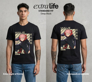 El Arte de las Maldiciones | El Recipiente del Rey #04521 - Playera Standard Fit | Deep Black - Foto en modelo