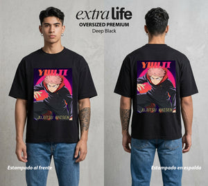 El Arte de las Maldiciones | El Portador del Rey #04527 - Playera Oversized Premium | Deep Black - Foto en modelo