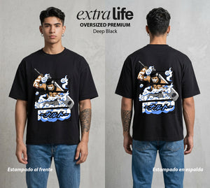 La Aldea Oculta | El Demonio de la Niebla #04556 - Playera Oversized Premium | Deep Black - Foto en modelo