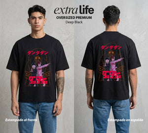 Lo Paranormal Cotidiano | Familia Paranormal #04754 - Playera Oversized Premium | Deep Black - Foto en modelo