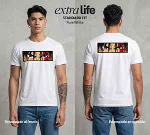 El Arte de las Maldiciones | Diez Sombras #04799 - Playera Standard Fit | Pure White - Foto en modelo