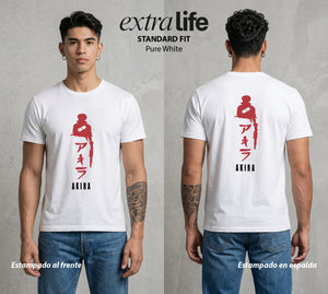 Neo Tokyo | Neo Tokyo en Llamas #00023 - Playera Standard Fit | Pure White - Foto en modelo