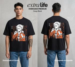 Mas Alla del Muro | El Titan Femenino #00053 - Playera Oversized Premium | Deep Black - Foto en modelo