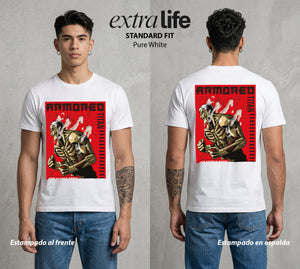 Mas Alla del Muro | El Coloso Blindado #00058 - Playera Standard Fit | Pure White - Foto en modelo