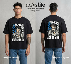 Mas Alla del Muro | El Capitan de Acero #00108 - Playera Oversized Premium | Deep Black - Foto en modelo