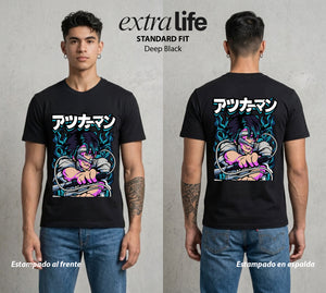 Mas Alla del Muro | Velocidad de Acero #00112 - Playera Standard Fit | Deep Black - Foto en modelo