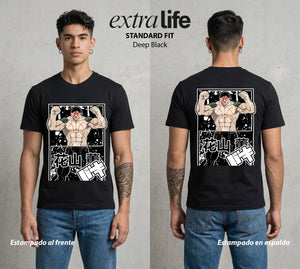 Los Combatientes del Submundo | El Hijo del Ogro #00171 - Playera Standard Fit | Deep Black - Foto en modelo
