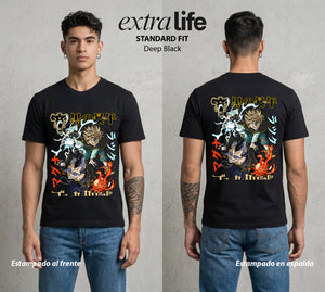 El Trebol Magico | Black Clover Luck X #00240 - Playera Standard Fit | Deep Black - Foto en modelo