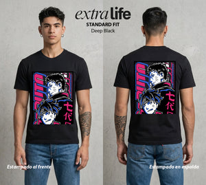 La Aldea Oculta | Zorro de Nueve Colas #00342 - Playera Standard Fit | Deep Black - Foto en modelo