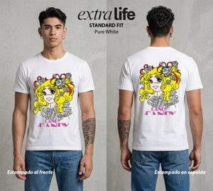 El Orfanato del Amor | El Corazon del Bien #00356 - Playera Standard Fit | Pure White - Foto en modelo