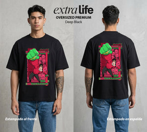 El Balon del Destino | El Gran Guardameta #00360 - Playera Oversized Premium | Deep Black - Foto en modelo