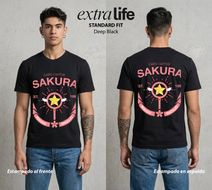 Las Cartas del Viento | Magia del Bien #00363 - Playera Standard Fit | Deep Black - Foto en modelo