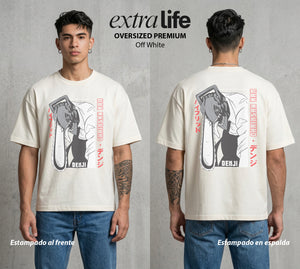El Contrato Infernal | El Heroe de la Sierra #00396 - Playera Oversized Premium | Off White - Foto en modelo