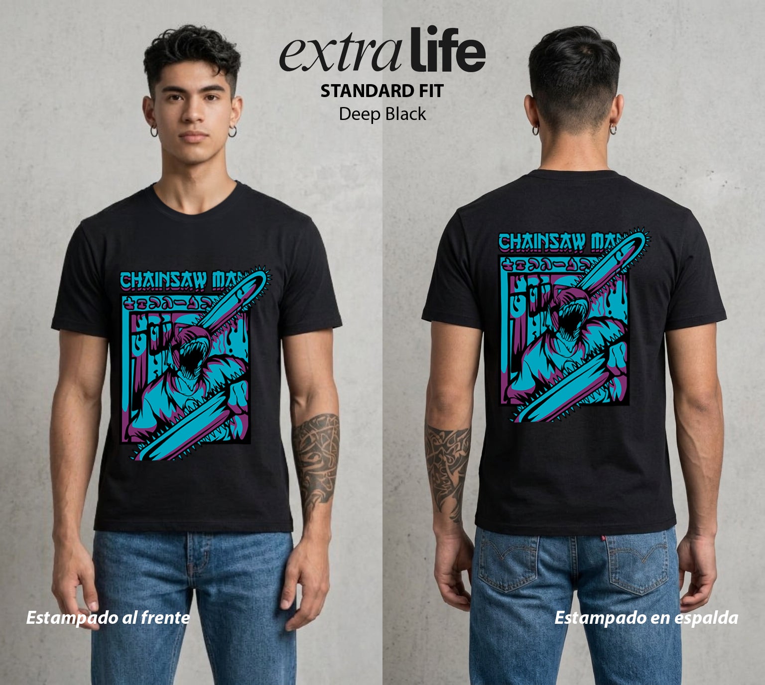 El Contrato Infernal | Motosierra y Corazon #00415 - Playera Standard Fit | Deep Black - Foto en modelo