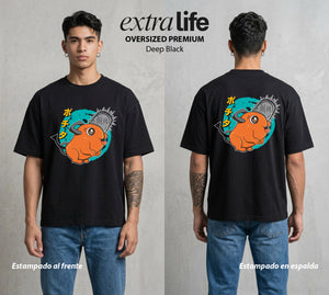 El Contrato Infernal | El Amigo del Caos #00456 - Playera Oversized Premium | Deep Black - Foto en modelo