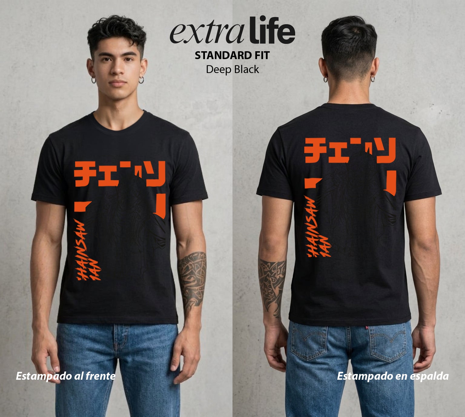 El Contrato Infernal | La Demoniaca Favorita #00461 - Playera Standard Fit | Deep Black - Foto en modelo