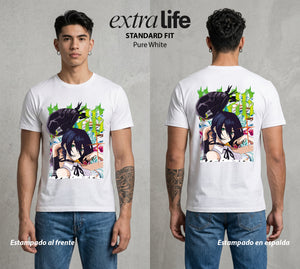 El Contrato Infernal | La Chica Explosiva #00486 - Playera Standard Fit | Pure White - Foto en modelo