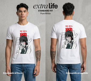 El Contrato Infernal | La Oscuridad Femenina #00497 - Playera Standard Fit | Pure White - Foto en modelo