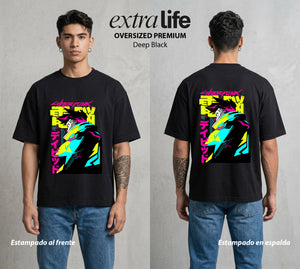 Los Corredores del Filo | Cyberpunk Edgerunners David #00544 - Playera Oversized Premium | Deep Black - Foto en modelo