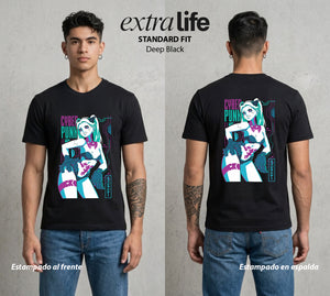 Los Corredores del Filo | La Furia Compacta #00552 - Playera Standard Fit | Deep Black - Foto en modelo