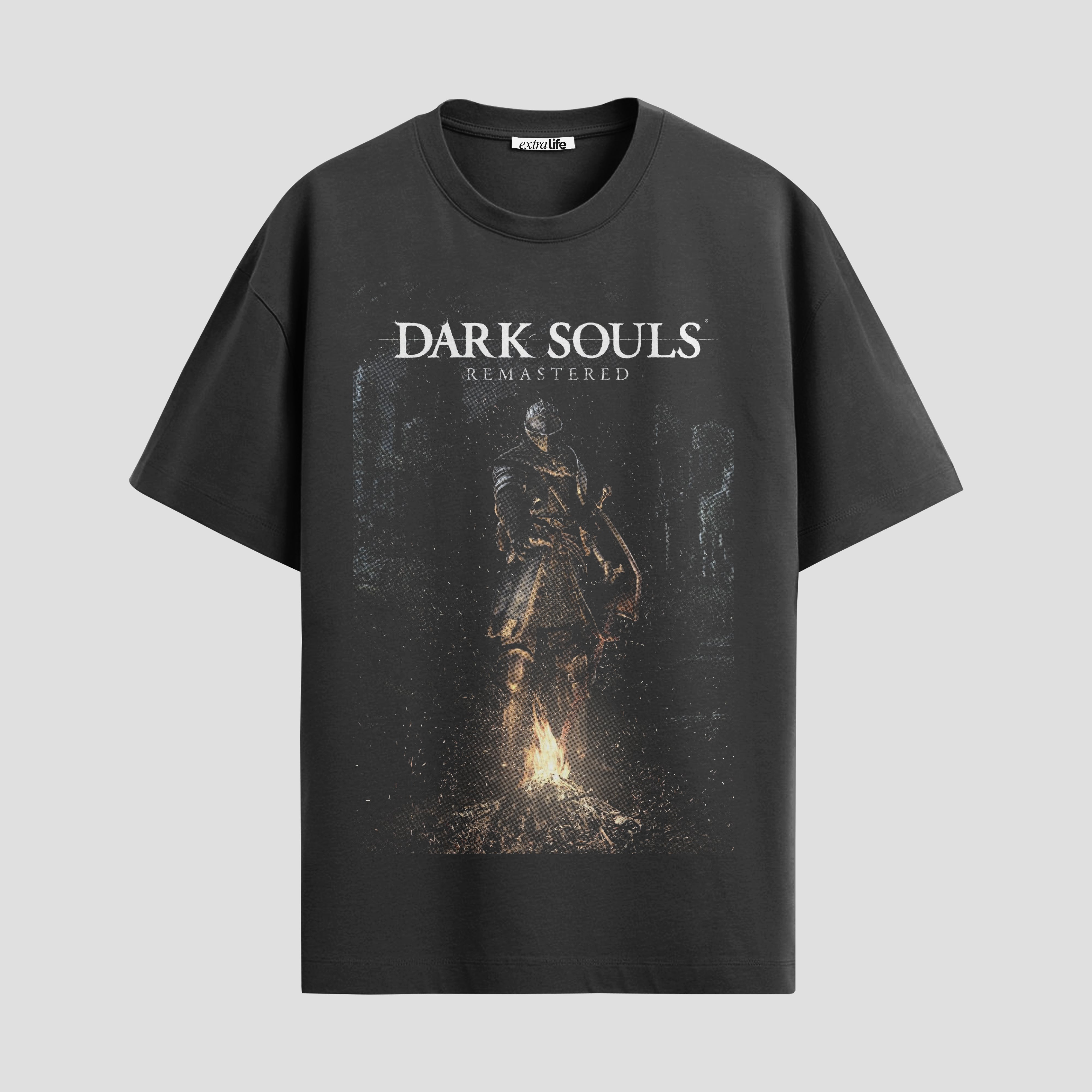 Playera urbana de anime y gaming ExtraLife MX, corte Standard Fit unisex ligero y transpirable en color Deep Black y Pure White, ropa de uso diario para gym y casual.