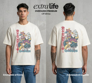 La Noche de los Acechadores | Darkstalkers Hsien Ko #00619 - Playera Oversized Premium | Off White - Foto en modelo