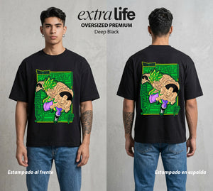 El Poder de las Esferas | Fuerza Legendaria #00650 - Playera Oversized Premium | Deep Black - Foto en modelo