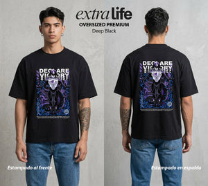 El Poder de las Esferas | El Tirano del Cosmos #00679 - Playera Oversized Premium | Deep Black - Foto en modelo