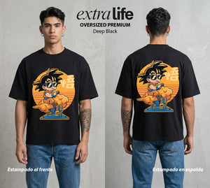 El Poder de las Esferas | Guerrero de las Estrellas #00781 - Playera Oversized Premium | Deep Black - Foto en modelo