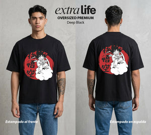 El Poder de las Esferas | Guerrero de las Estrellas #00784 - Playera Oversized Premium | Deep Black - Foto en modelo