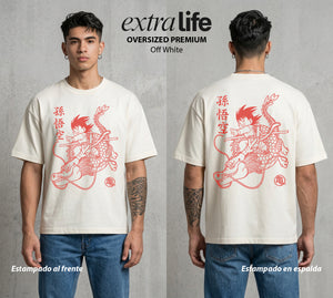 El Poder de las Esferas | Fuerza del Instinto #00791 - Playera Oversized Premium | Off White - Foto en modelo
