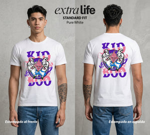 El Poder de las Esferas | El Puro Caos #00831 - Playera Standard Fit | Pure White - Foto en modelo